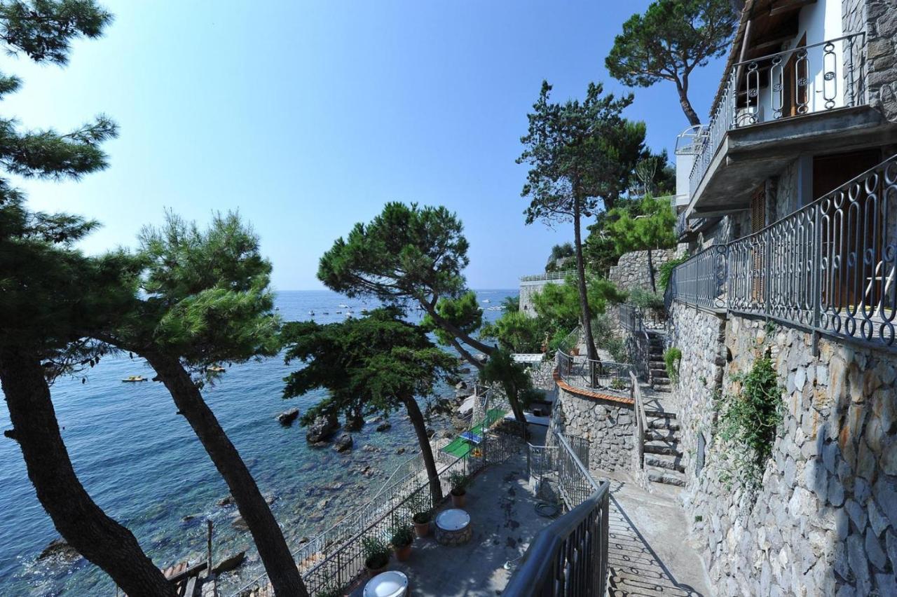 Villa Russo - De Vivo Realty ネラノ エクステリア 写真