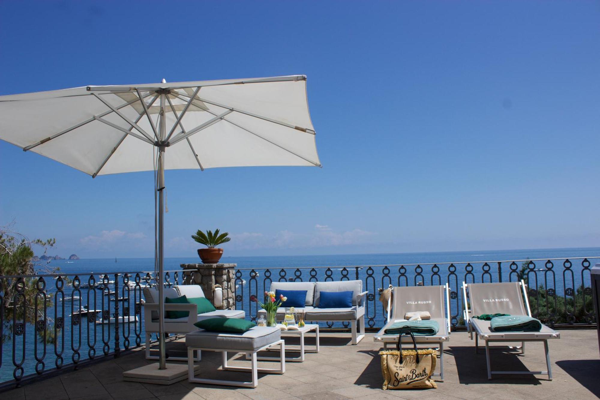 Villa Russo - De Vivo Realty ネラノ エクステリア 写真